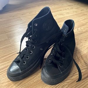 Black on Black Chuck Taylor Converse